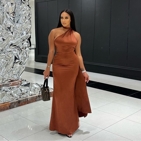 Club L London Dresses Club L London Satin Backless Dress Poshmark